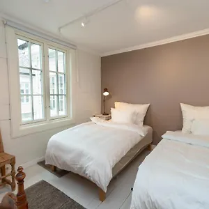 Apartment Historisk Sjarm - Moderne Komfort 10min Fra, Bergen